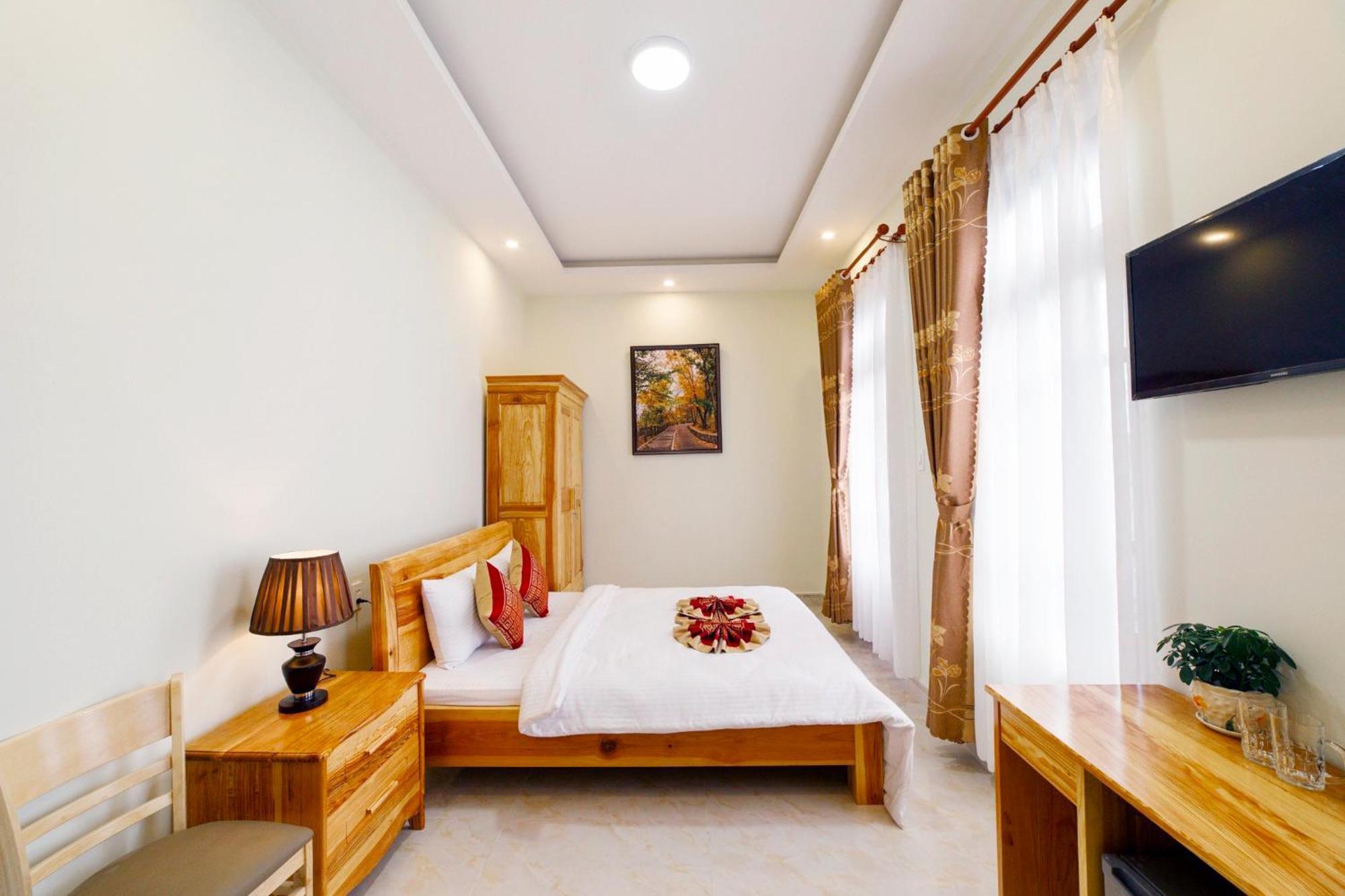 Xuan Truong Luxury Dalat Hotel Екстериор снимка